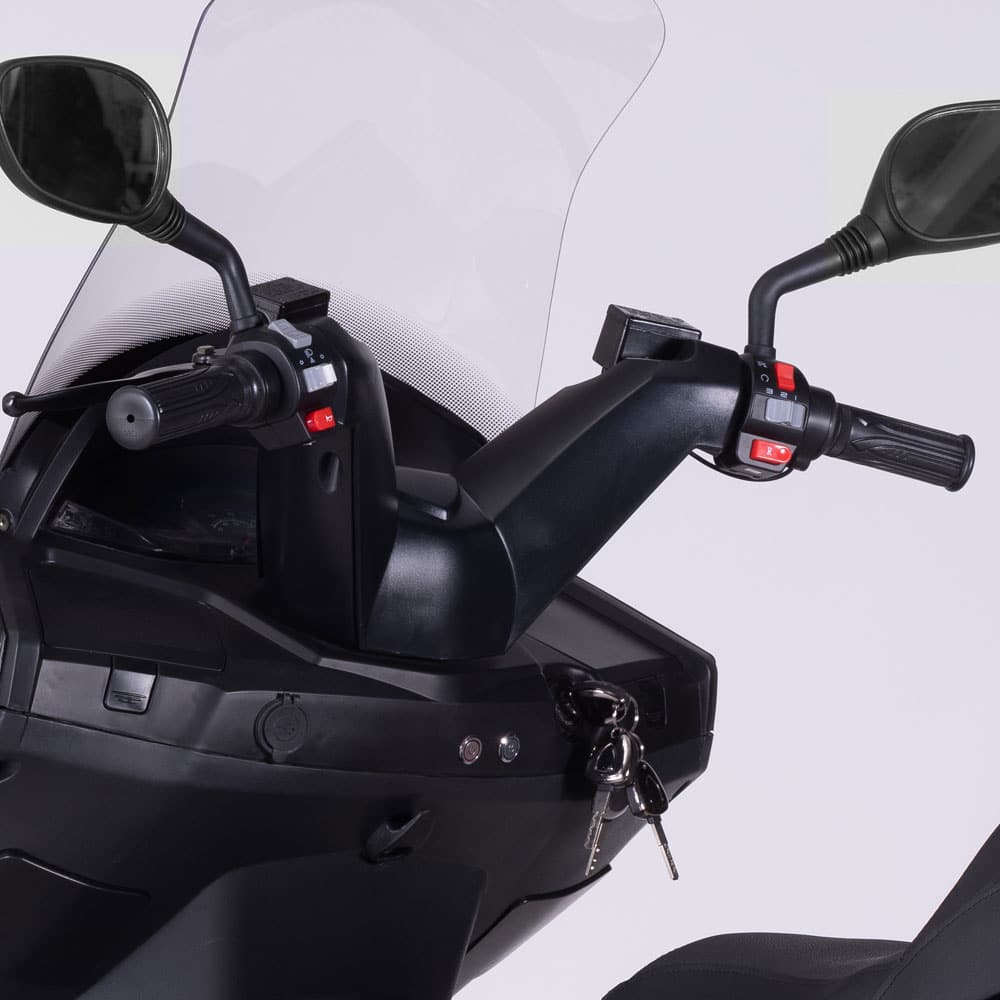 élégant pratique maxi scooter